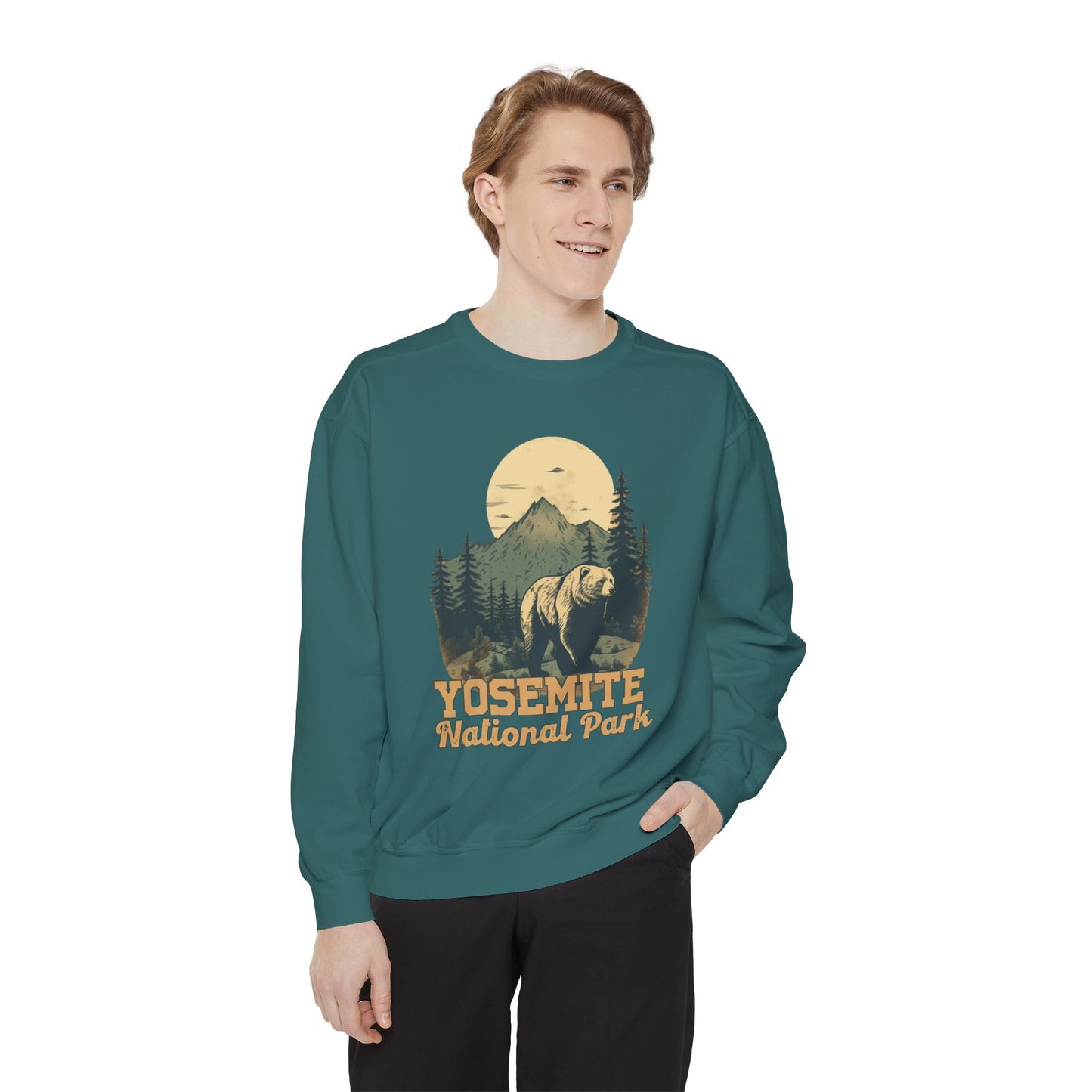 yosemite national park ,Unisex Garment-Dyed Sweatshirt