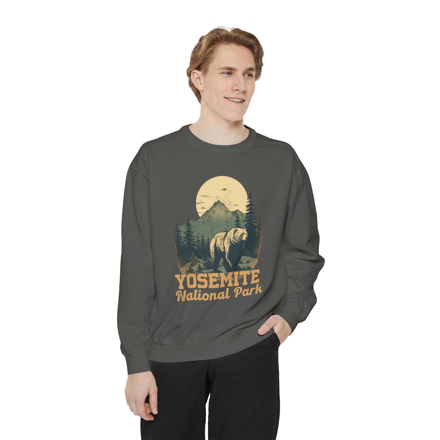 yosemite national park ,Unisex Garment-Dyed Sweatshirt