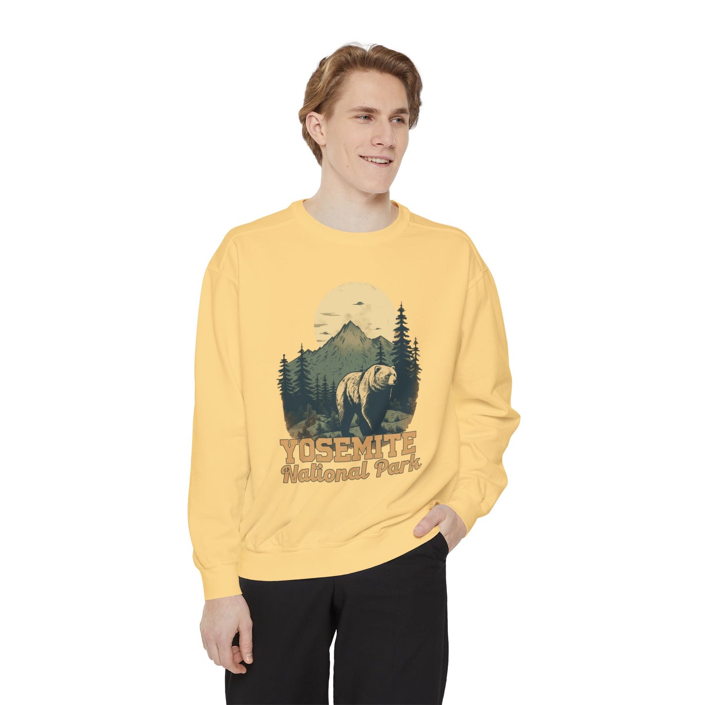 yosemite national park ,Unisex Garment-Dyed Sweatshirt